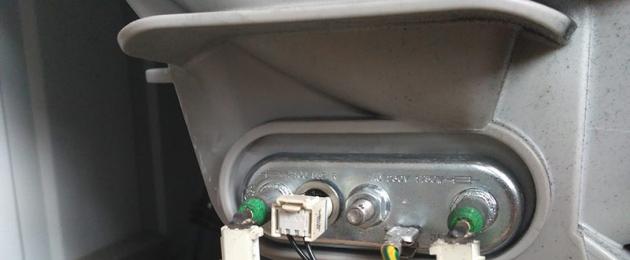Самостоятельный ремонт стиральной машины AEG. Самостоятельный ремонт стиральной машины AEG Причины подобной неисправности
