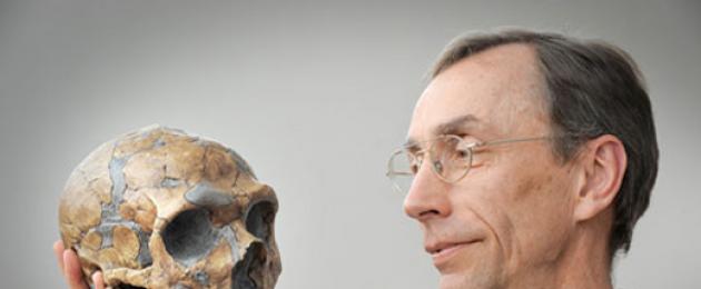 Внешний вид неандертальца и кроманьонца. Неандерталец. III.) Неандертальцы были далеко не глупыми