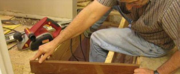Видео: как положить ламинат на деревянный пол своими руками, инструкция и советы. Как укладывать ламинат на деревянный пол своими руками? Как положить ламинат своими руками на деревянный